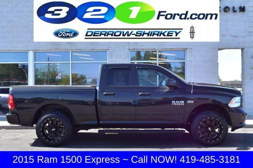Brilliant Black Crystal Pearlcoat 2015 RAM 1500 Tradesman/Express