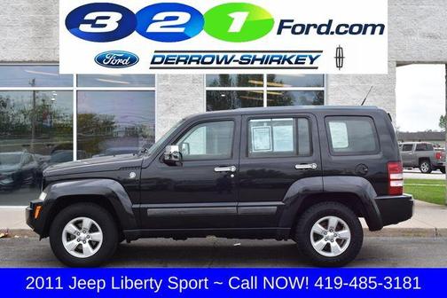 Brilliant Black Crystal Pearlcoat 2011 Jeep Liberty Sport