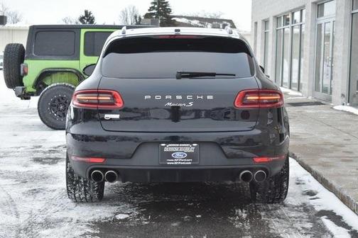 2017 Porsche Macan S