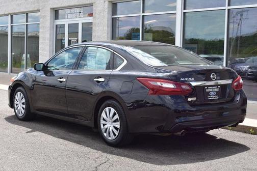 Super Black Clearcoat 2018 Nissan Altima 2.5 S