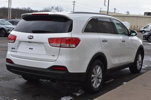 2018 Kia Sorento LX