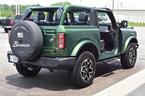 2023 Ford Bronco Outer Banks