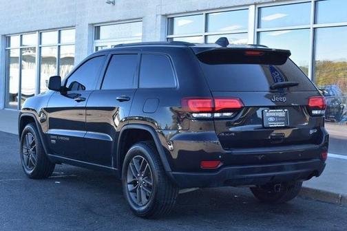2016 Jeep Grand Cherokee Laredo