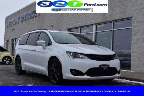 2018 Chrysler Pacifica Touring-L