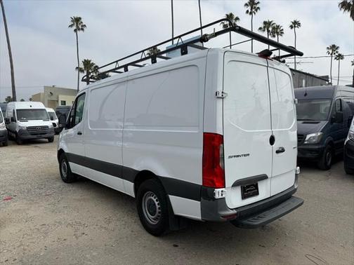 2021 Mercedes-Benz Sprinter 2500 Standard Roof