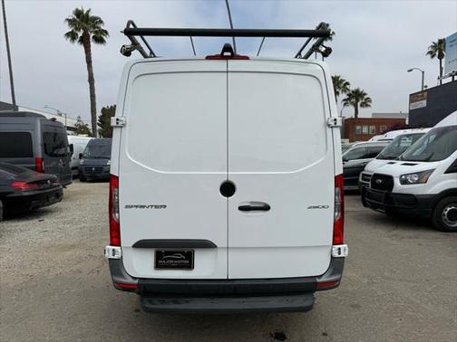 2021 Mercedes-Benz Sprinter 2500 Standard Roof