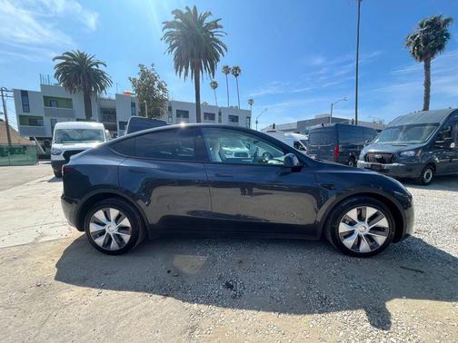 Stealth Grey 2024 Tesla Model Y