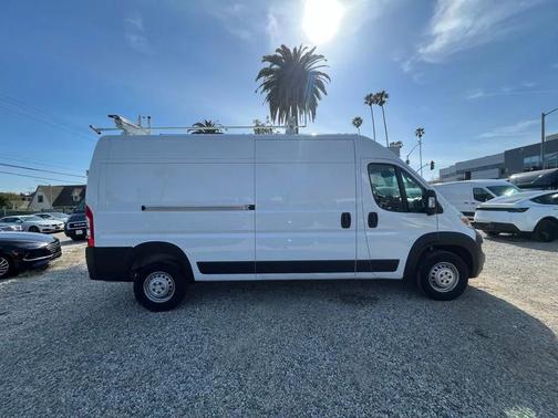 2024 RAM ProMaster 2500 Tradesman