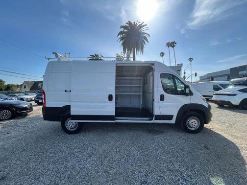 2024 RAM ProMaster 2500 Tradesman
