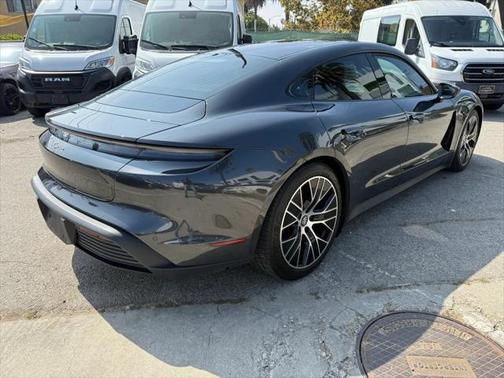 2022 Porsche Taycan Base (A2)