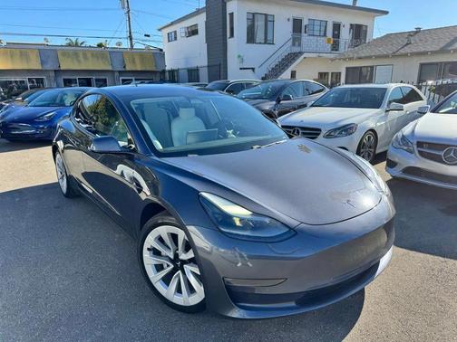 2021 Tesla Model 3 Long Range