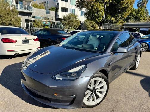 2021 Tesla Model 3 Long Range