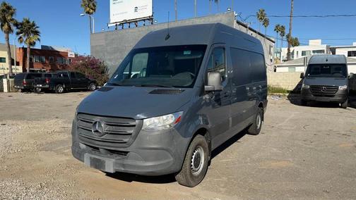 2019 Mercedes-Benz Sprinter 2500 Standard Roof