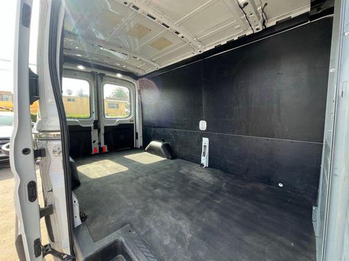 2020 Ford Transit-250 Base
