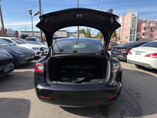 2023 Tesla Model 3 Standard Range