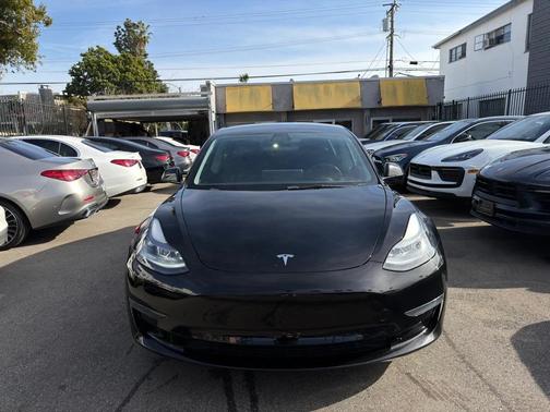 2023 Tesla Model 3 Standard Range