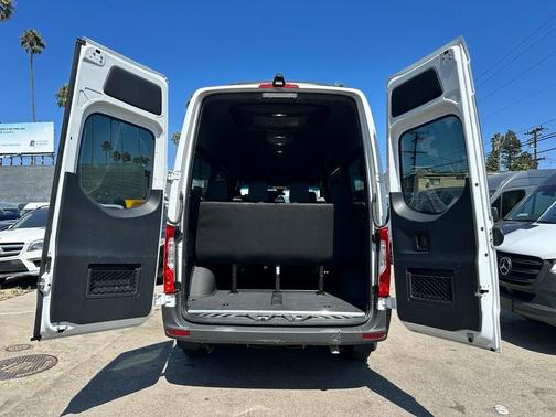 2024 Mercedes-Benz Sprinter 2500 Standard Roof