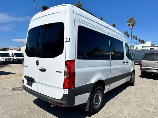 2024 Mercedes-Benz Sprinter 2500 Standard Roof