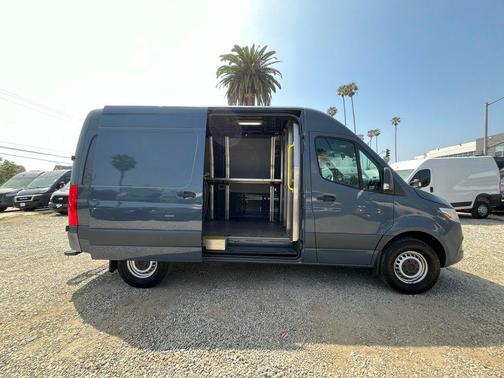 2019 Mercedes-Benz Sprinter 2500 
