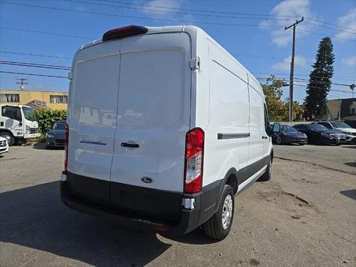 2022 Ford Transit-350 Base