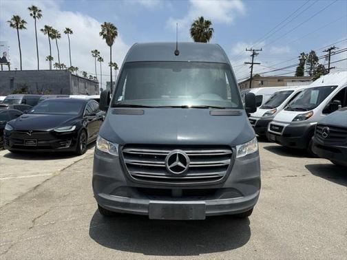 2019 Mercedes-Benz Sprinter 2500 Standard Roof