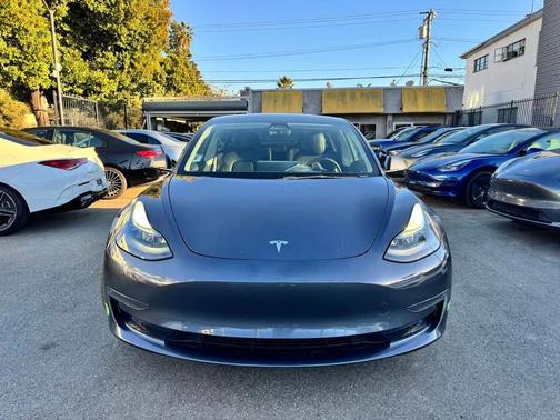 2023 Tesla Model 3 Standard Range