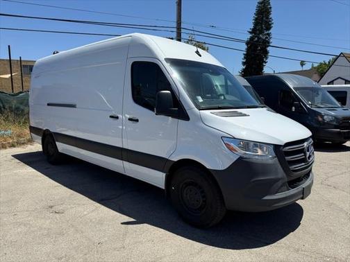2023 Mercedes-Benz Sprinter 2500 High Roof