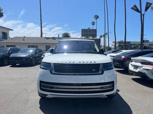 Fuji White 2023 Land Rover Range Rover P530 SE