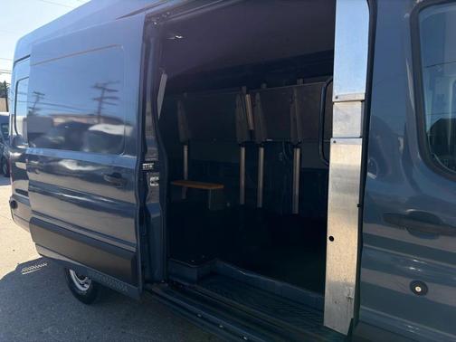2019 Ford Transit-250 Base