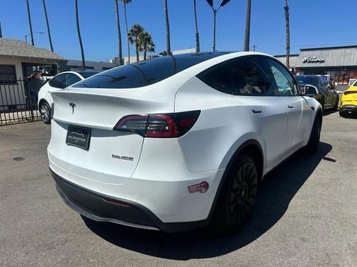 2020 Tesla Model Y Long Range Dual Motor All-Wheel Drive