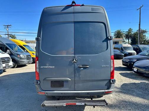 2019 Mercedes-Benz Sprinter 2500 Standard Roof