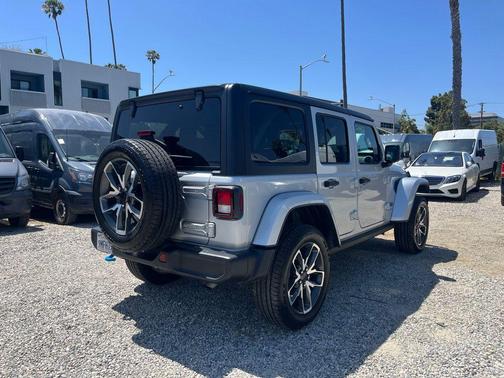 Silver Zynith Clearcoat 2024 Jeep Wrangler 4xe Sport S