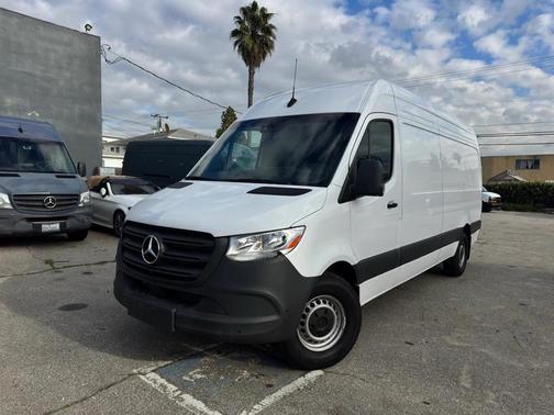 2024 Mercedes-Benz Sprinter 2500 Crew 170 WB