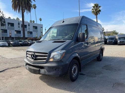 2018 Mercedes-Benz Sprinter 2500 Standard Roof