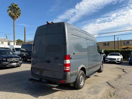 2018 Mercedes-Benz Sprinter 2500 Standard Roof
