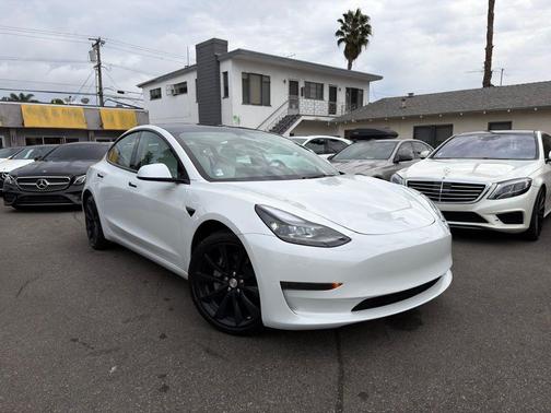 2023 Tesla Model 3 Standard Range