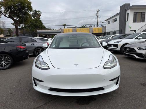 2023 Tesla Model 3 Standard Range