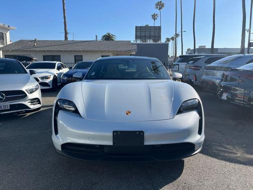 White 2023 Porsche Taycan