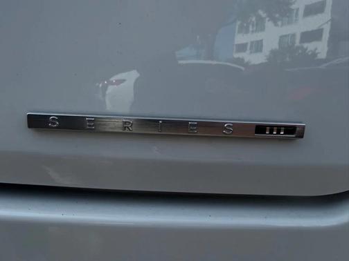 2023 Jeep Wagoneer Series III 4x2