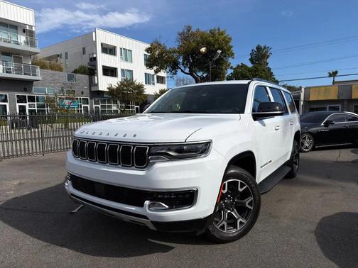 2023 Jeep Wagoneer Series III 4x2