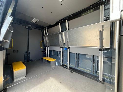 2018 Mercedes-Benz Sprinter 2500 Standard Roof