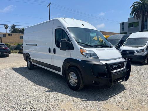 Bright White Clearcoat 2022 RAM ProMaster 2500 High Roof