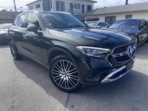 2023 Mercedes-Benz GLC 300 Base