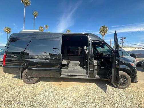 2024 Mercedes-Benz Sprinter 2500 High Roof