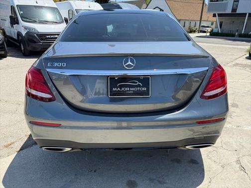 2019 Mercedes-Benz E-Class E 300
