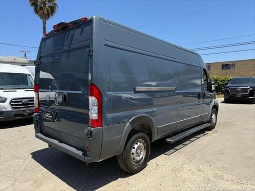 2018 RAM ProMaster 2500 High Roof