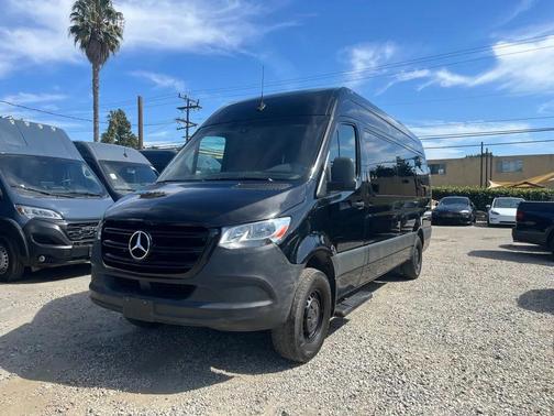 2019 Mercedes-Benz Sprinter 2500 High Roof