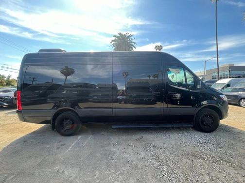 2019 Mercedes-Benz Sprinter 2500 High Roof