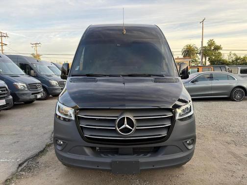 2024 Mercedes-Benz Sprinter 2500 High Roof