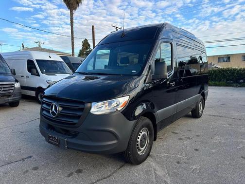 2024 Mercedes-Benz Sprinter 2500 Standard Roof